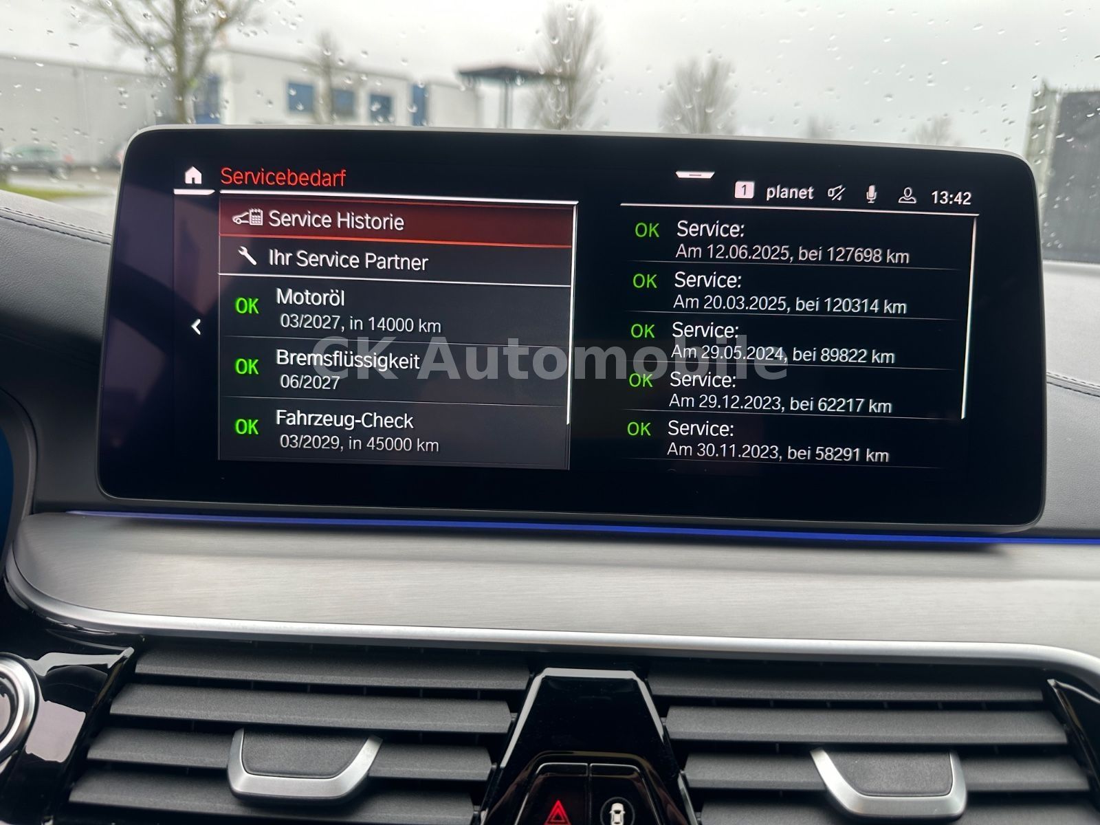 Fahrzeugabbildung BMW 530d Lim./Navi/Head-Up/Laser/Leder/Kamera