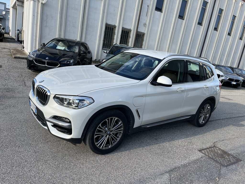 BMW X3 30 e Luxury xDrive Steptronic imagem 2