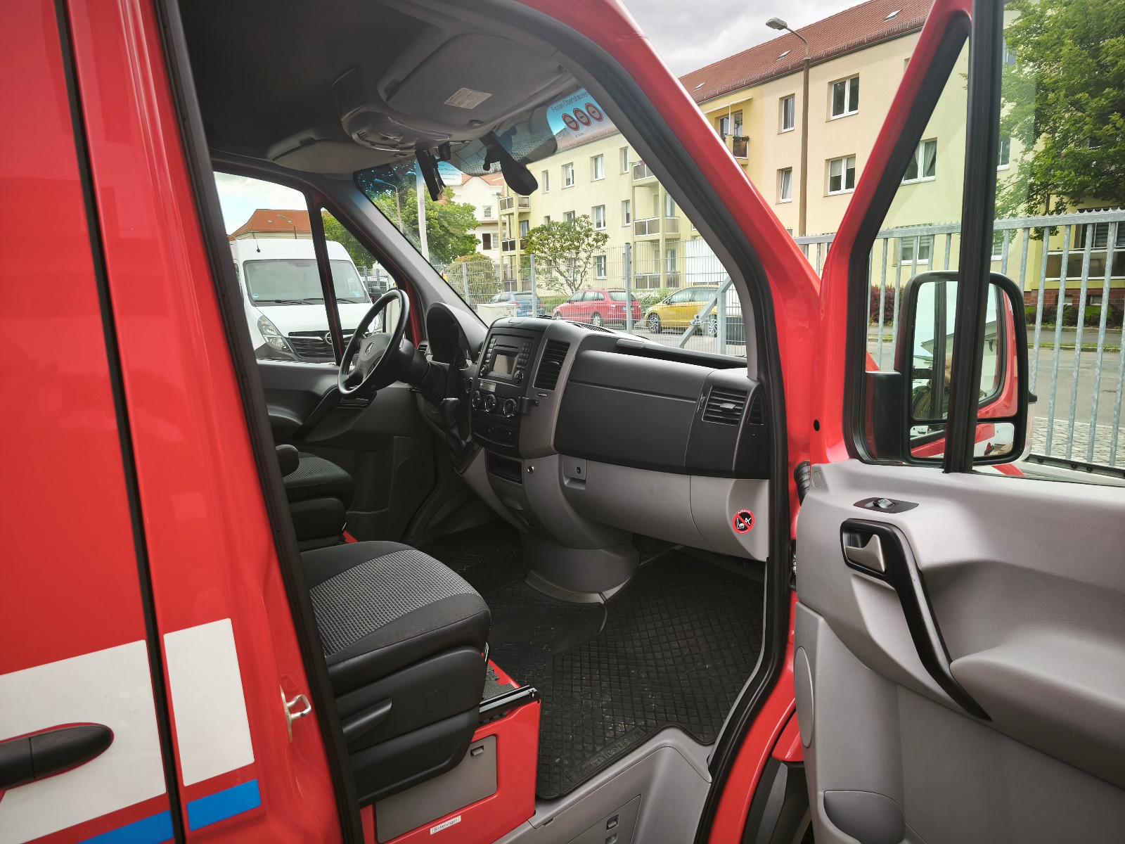 Mercedes-Benz Sprinter 519