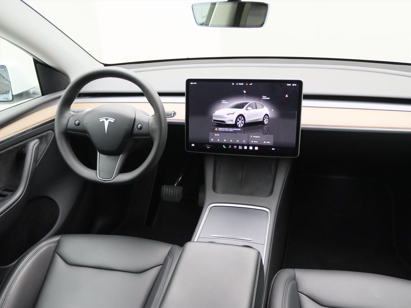 Tesla Model Y Long Range AWD 75kWh 351pk 93.3% SoH [ A imagem 2