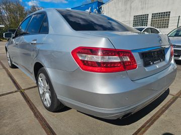 Mercedes E 200 - 7