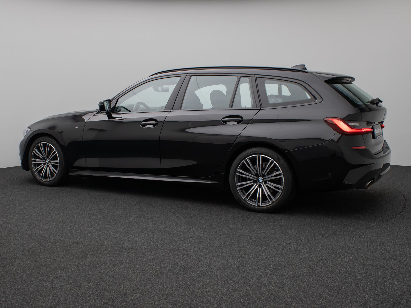 Fahrzeugabbildung BMW 320i M Sport Panorama Kamera Laser HiFi Komfort