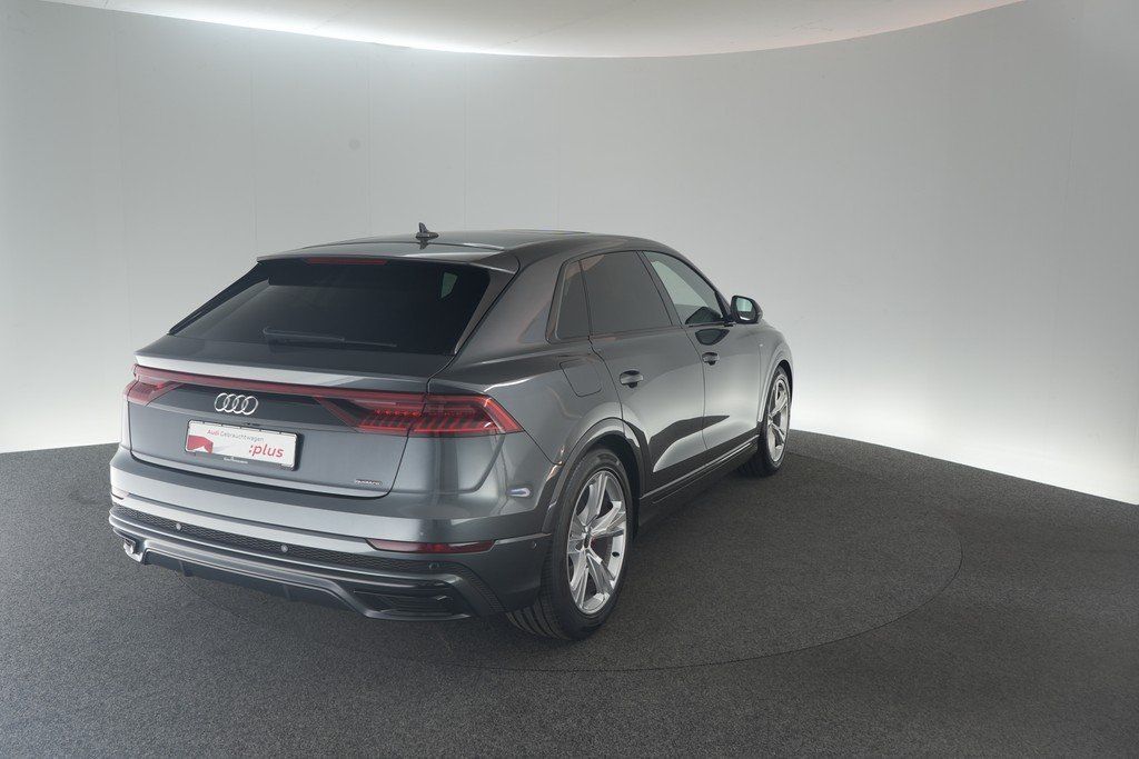 Audi Q8 55 TFSI qu. tiptronic S line Matrix AHK Navi foto 2
