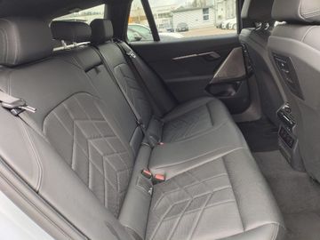 BMW 520d xDrive Touring M Sportpaket Head-Up DAB