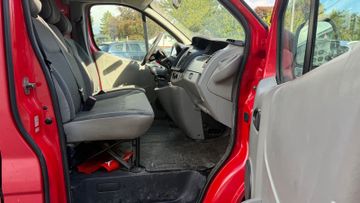 Opel Vivaro - 10