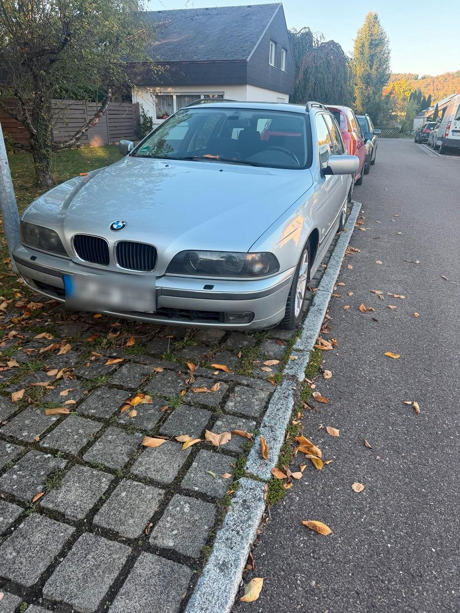 BMW 520