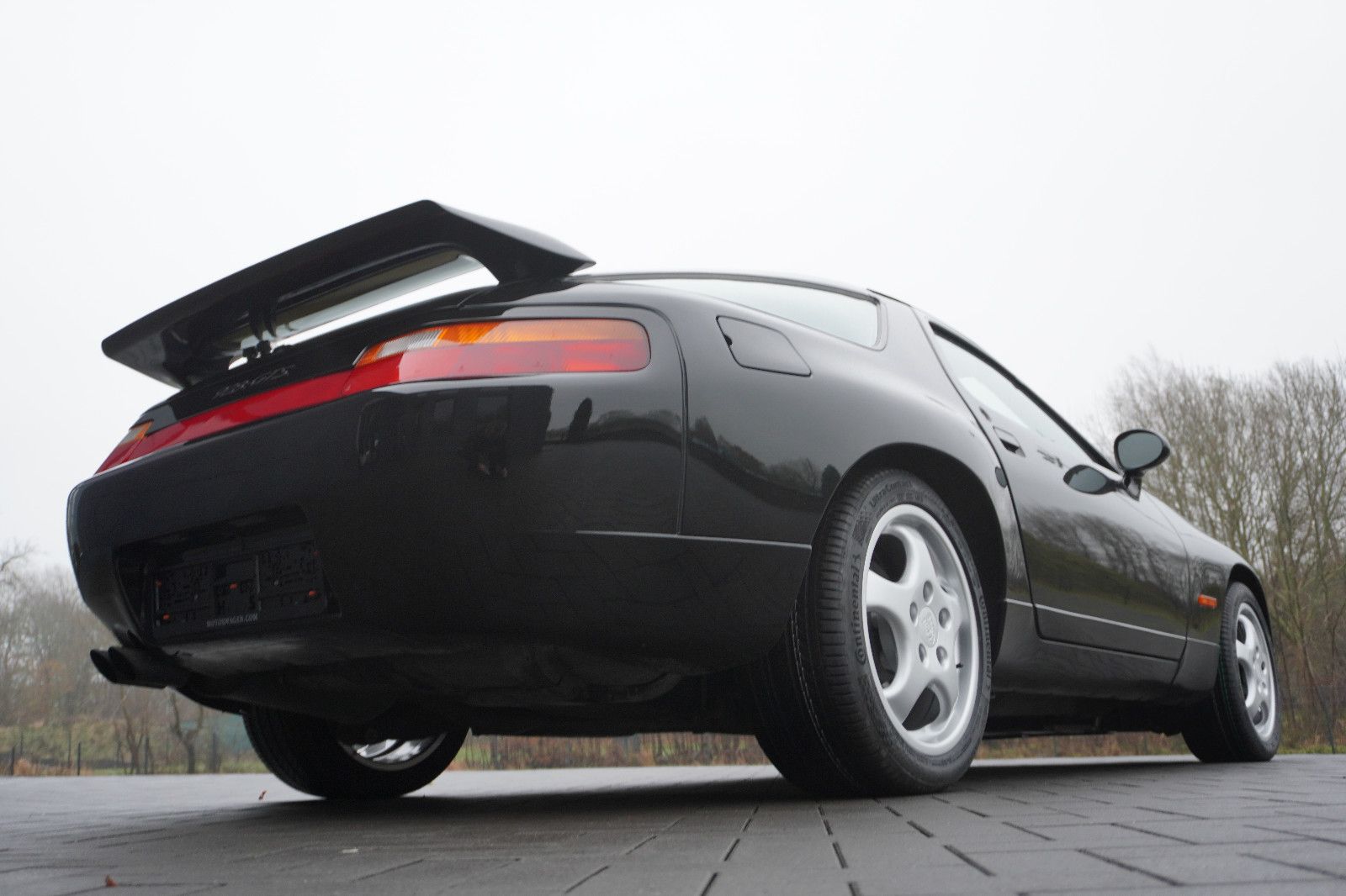 Fahrzeugabbildung Porsche 928 GTS