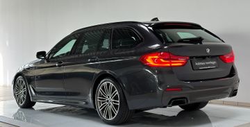 Fahrzeugabbildung BMW M550d xD ACC SoftCl 360°Panorama DispKey HUD DAB