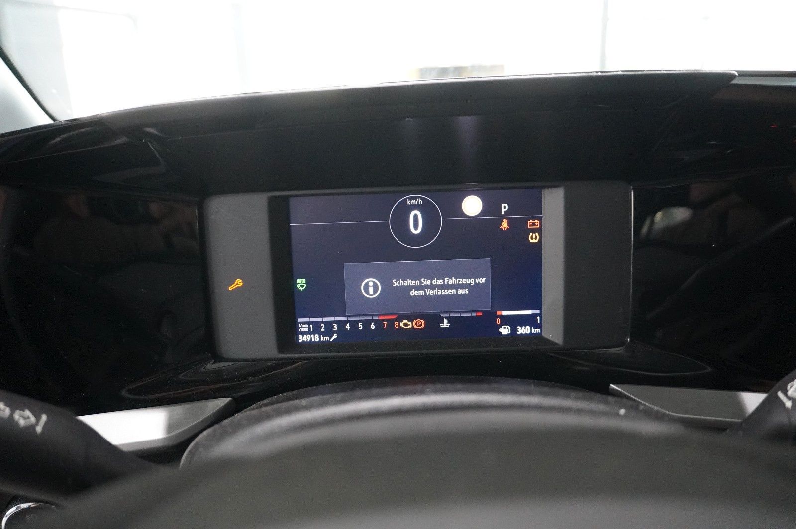 Fahrzeugabbildung Opel Mokka ELEGANCE 1.2T NAVI/LED/KAMERA/SPORT/SH/DAB