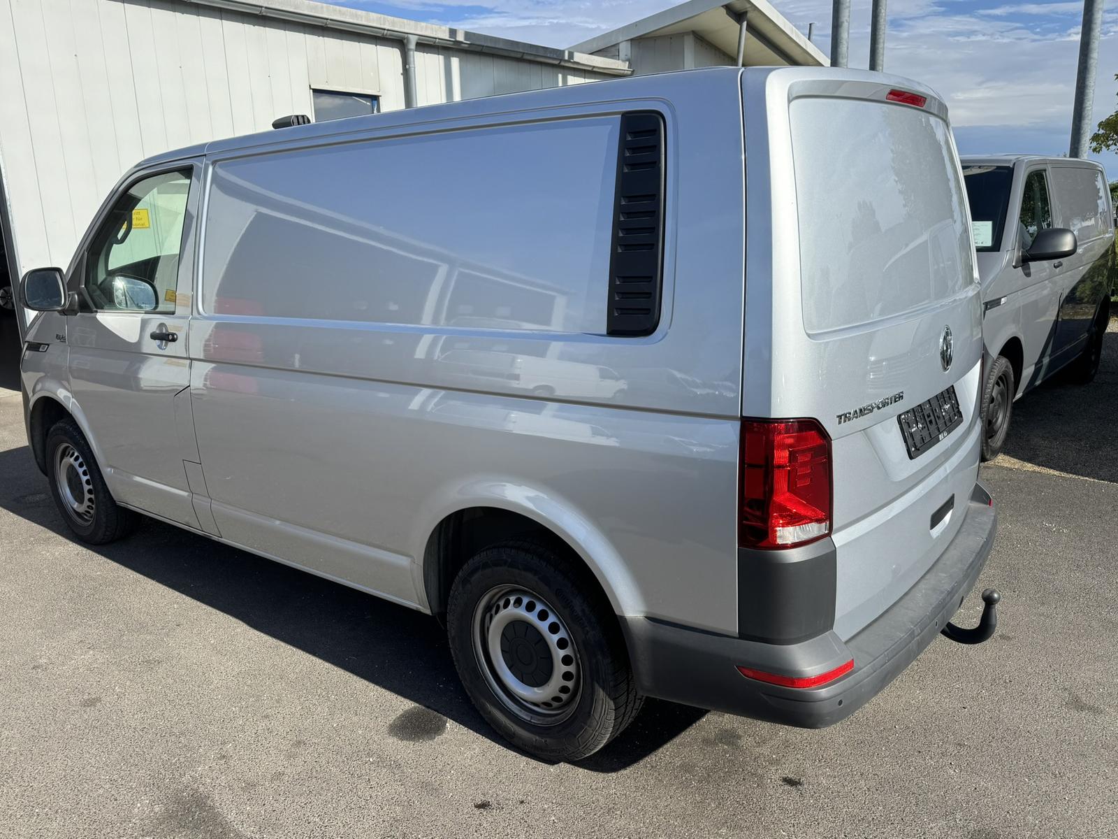 Volkswagen T6 Transporter 6.1 Kasten DSG AHK*NAVI*PDC*MFL