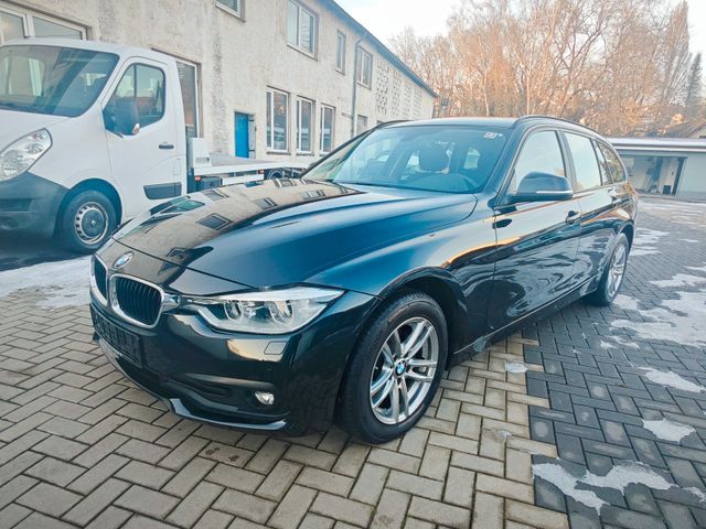 BMW 320 Baureihe 3 Touring 320 d xDrive Advantage