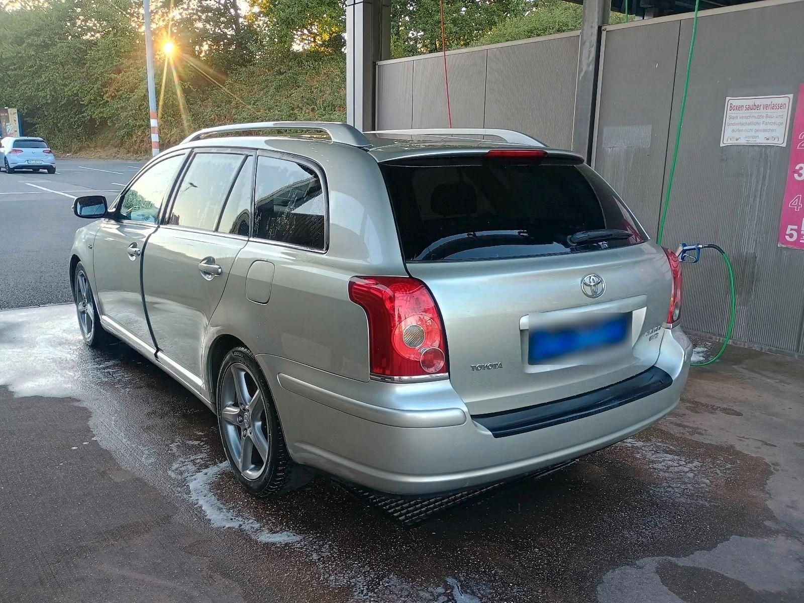 Toyota Avensis 2006 — engine 177 HP (130kW)