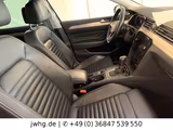 Volkswagen Passat Variant Elegance 4M R-Line|Matrix|ACC|HUD - Volkswagen Passat Variant: Elegance
