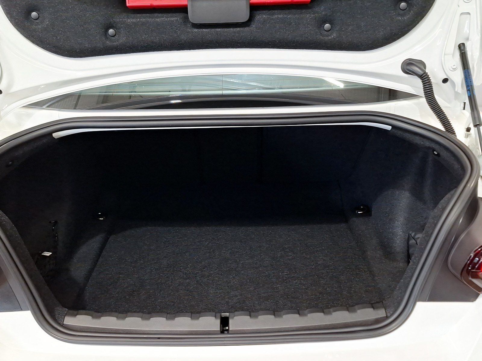 BMW 218 - Bild 11