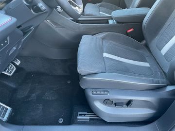 Skoda Kodiaq 2.0 TDI DSG 4x4 Sportline *AHK*PANO*STHZ*