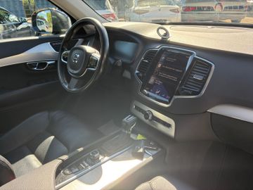 Volvo XC90 - 12