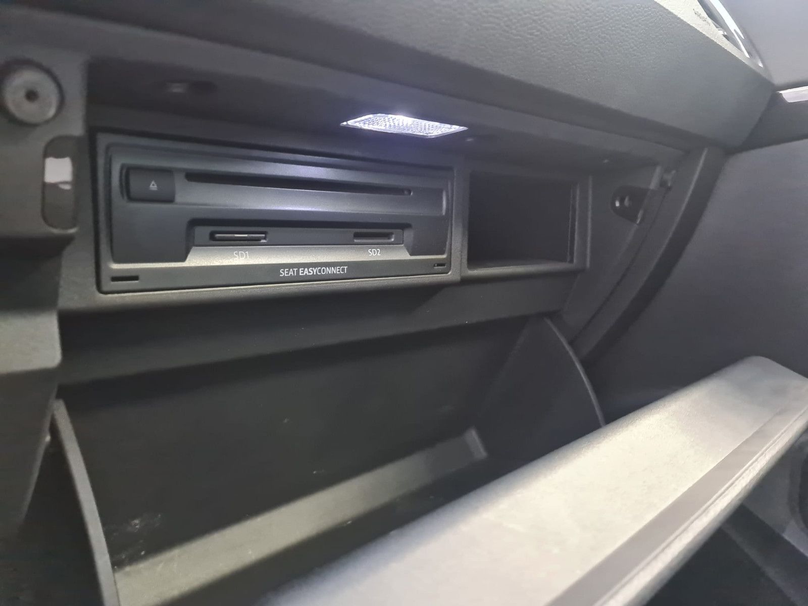 Fahrzeugabbildung SEAT Ateca Xcellence 4Drive / LED / NAVI / KAMERA