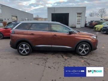 Peugeot 5008 - 5