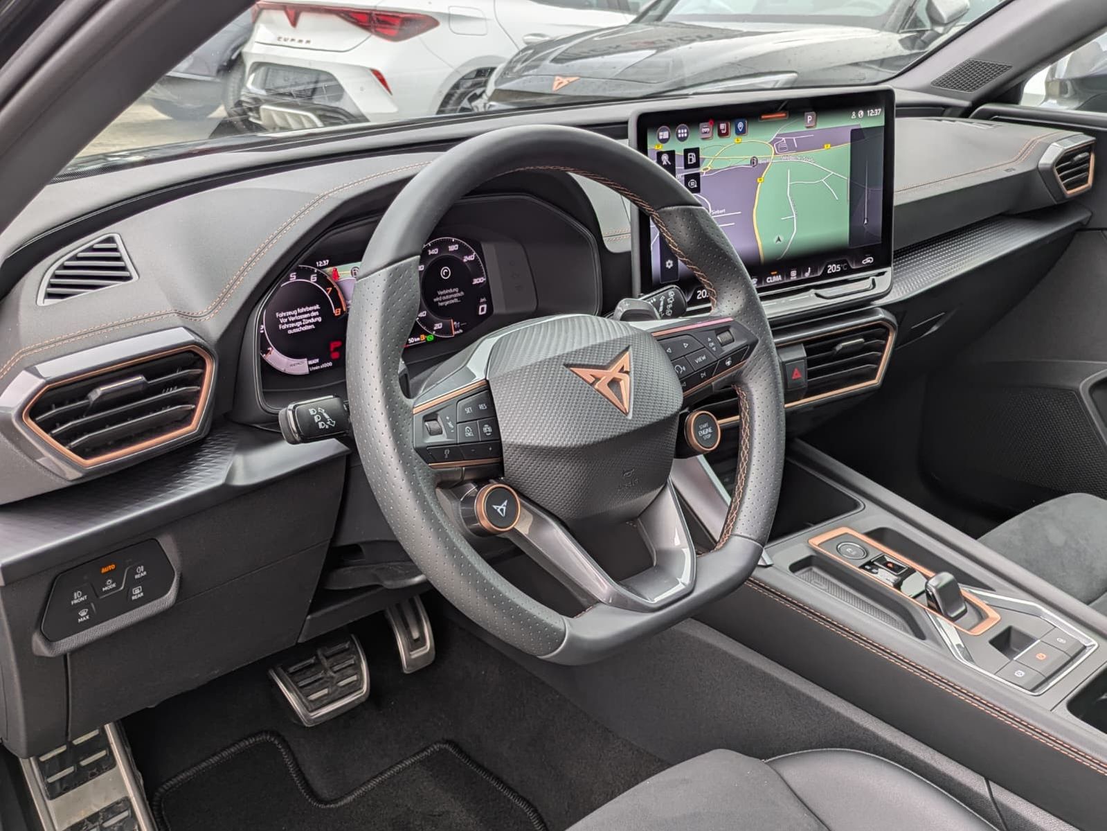 Fahrzeugabbildung CUPRA Leon 1.5 eTSI *PANO*ALCAN.*Drive2*ACC