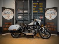 Harley-Davidson FLSB Sport Glide 107-Atlas Silver Metallic