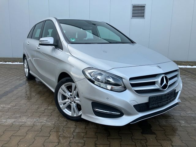 Mercedes-Benz B 180 B -Klasse*NAVI*PDC*SITZH*Keyless Go*46.tkm