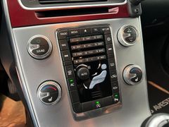 VOLVO V60 CROSS COUNTRY D4 / 1.H/ CARPLAY/ 2017/ AUTOM