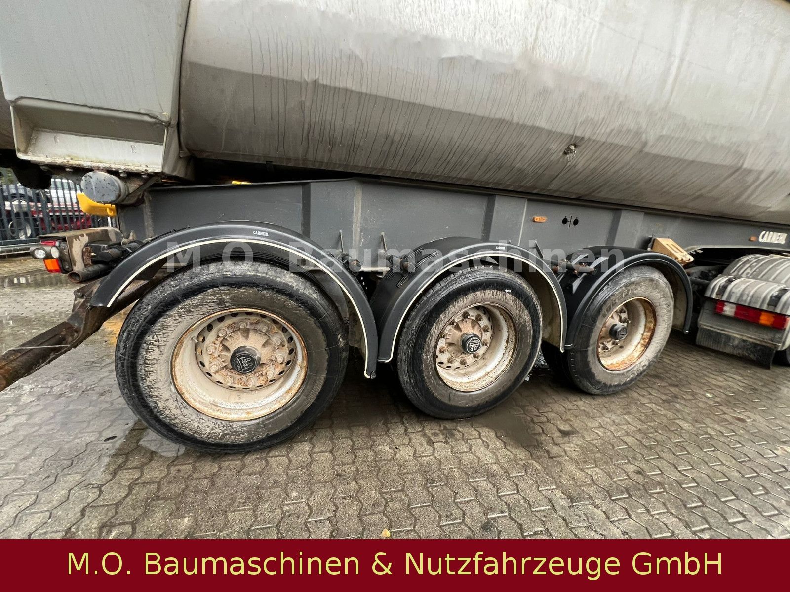 Fahrzeugabbildung Carnehl CHKS/AH / 3 Achser / Luft / ALUMINIUM / 26m³/