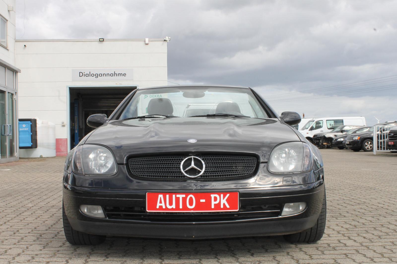 Mercedes-Benz SLK 200