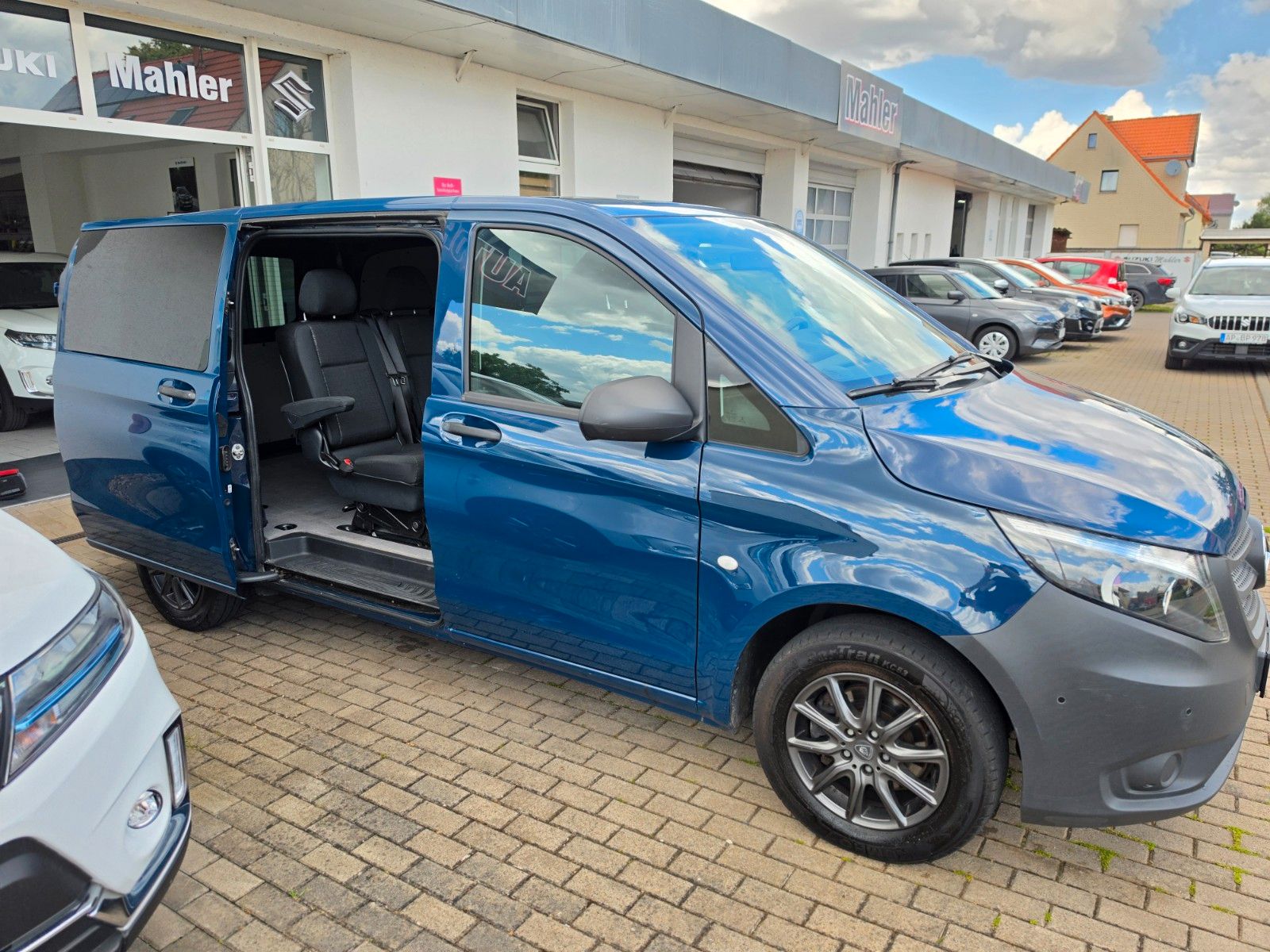 Mercedes-Benz Vito Mixto 116 LANG AHK BT NAVI KLIMA TEMP 1.H foto 4