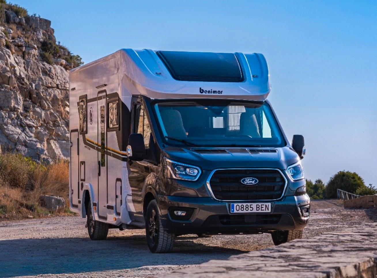 Benimar Yrteo 885 Northautokapp - SLIM & HECKBAD