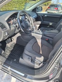 Audi Q7 - 11