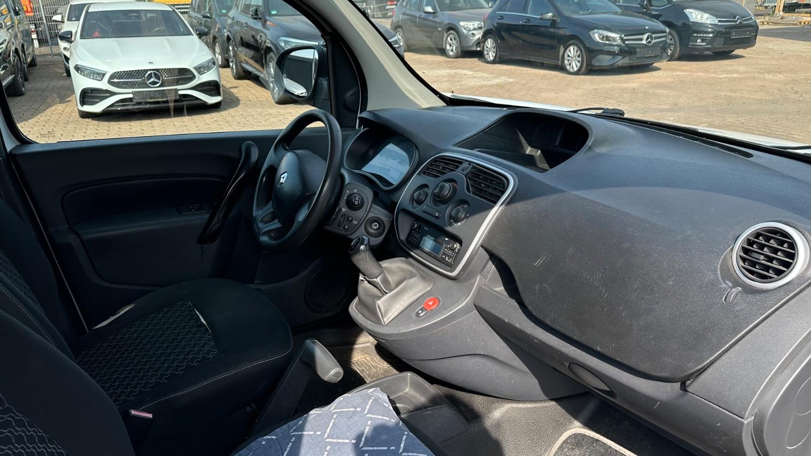 Renault Kangoo 2014 — photo 10