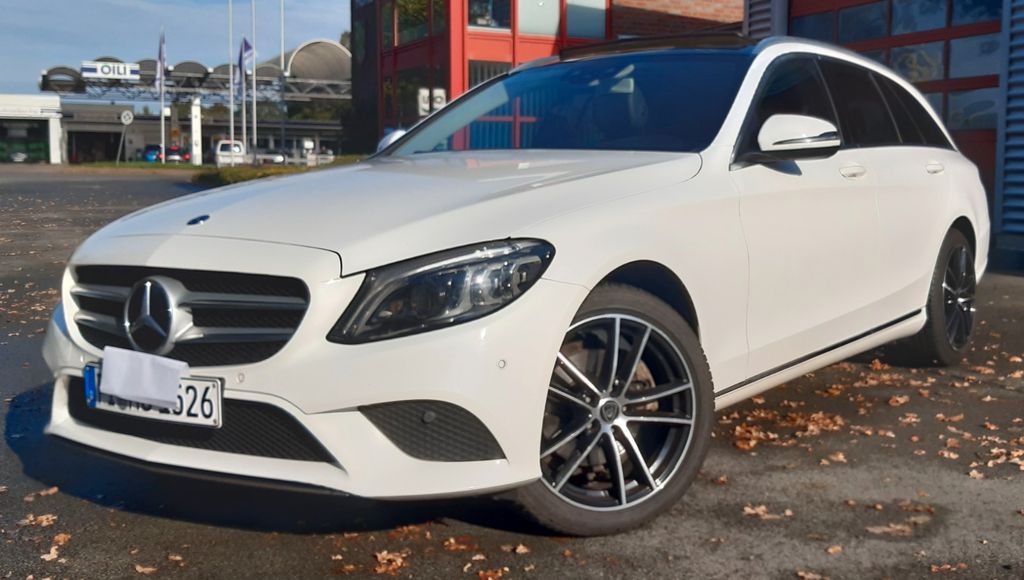 Image of Mercedes-Benz C 220