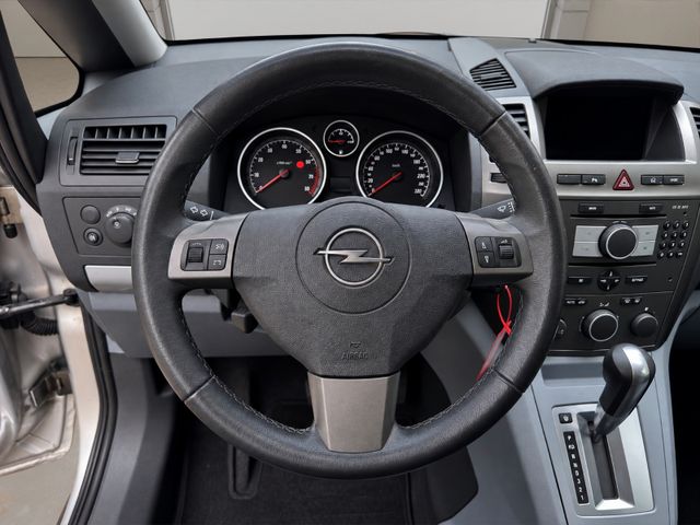 OPEL Zafira B Edition Plus — Bild 10 von 12