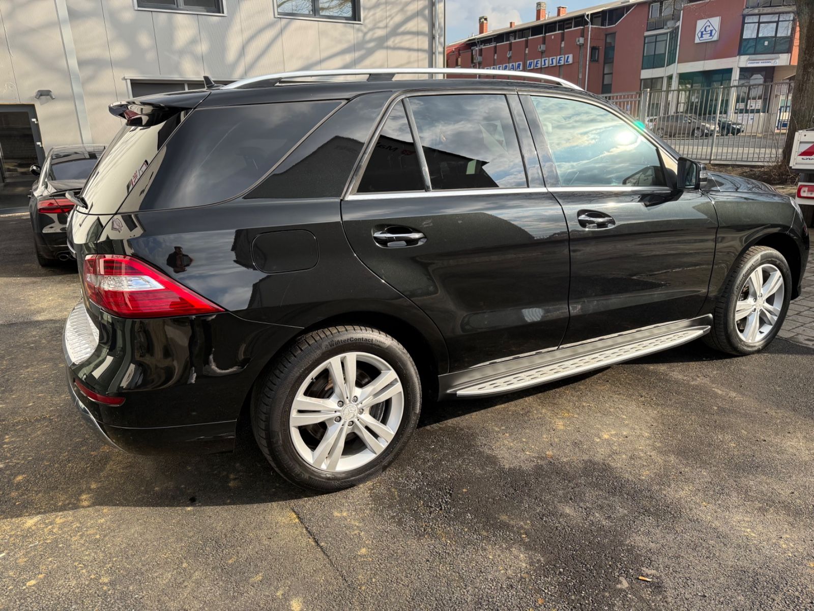 Fahrzeugabbildung Mercedes-Benz ML 500 AMG Line Panorama