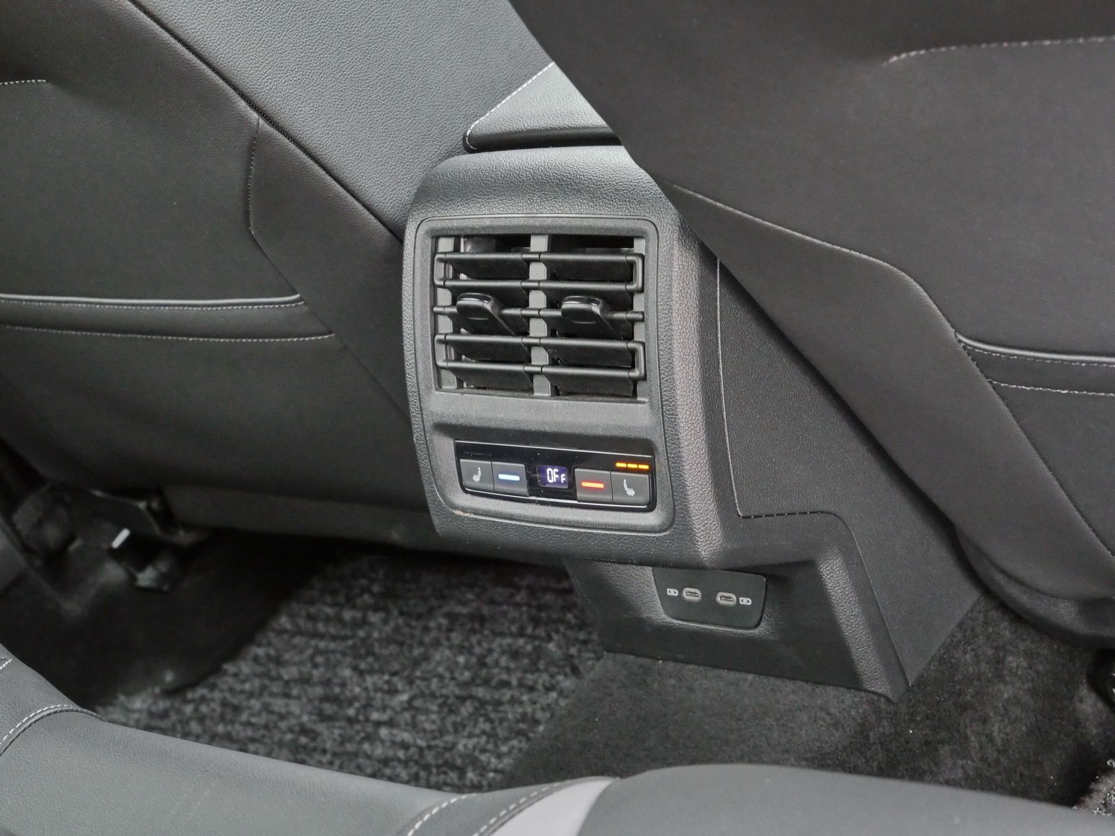 Volkswagen Golf - Bild 17