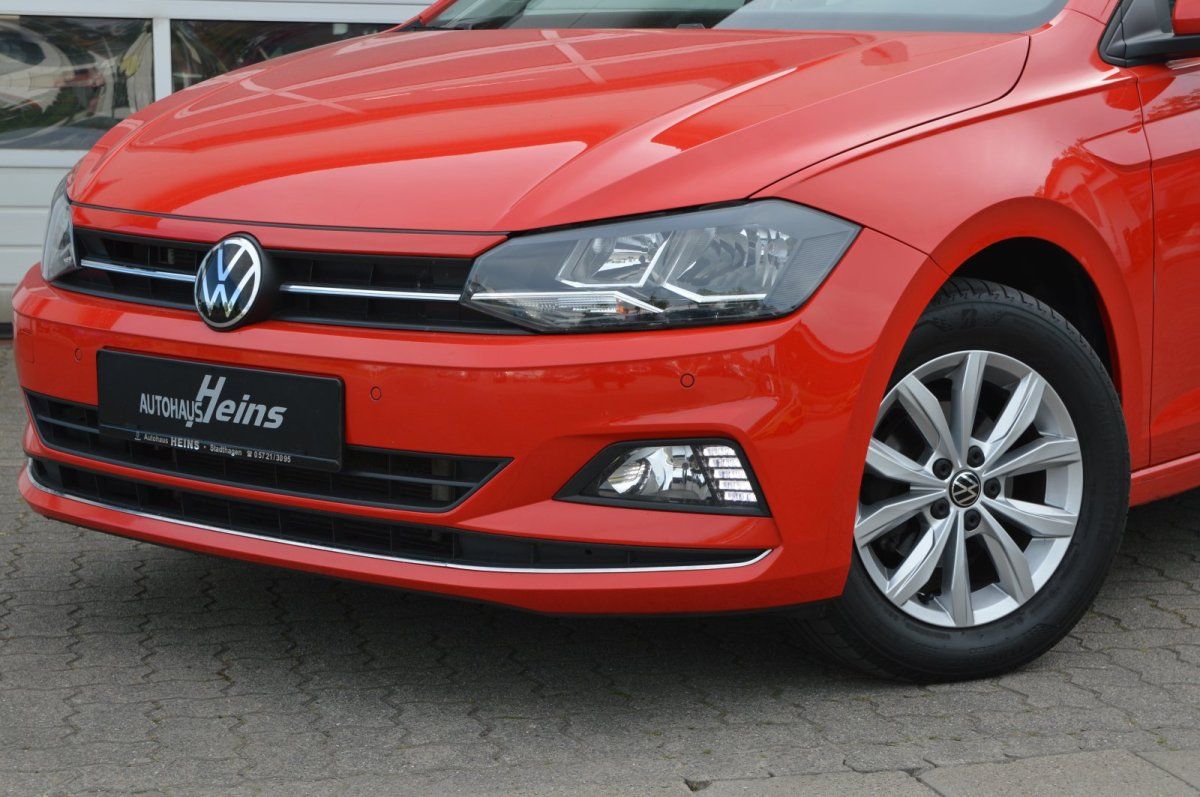 Fahrzeugabbildung Volkswagen Polo VI   Highline Automatik Navi