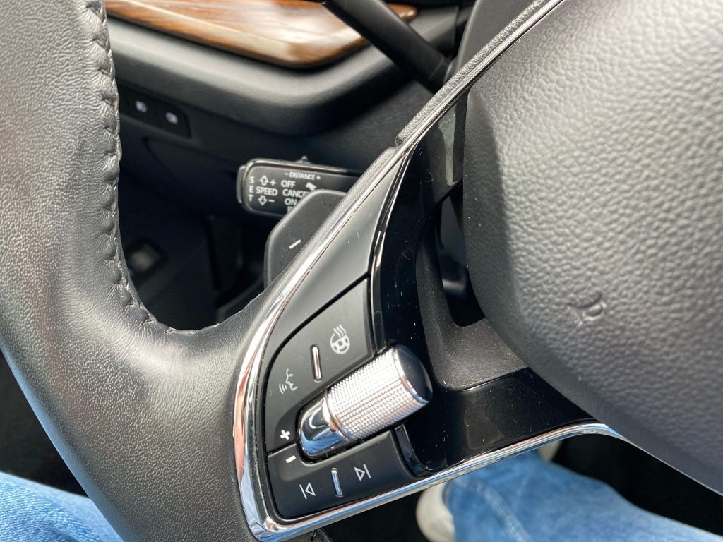 Fahrzeugabbildung SKODA Octavia Combi 2.0 TDI DSG 4x4 Scout