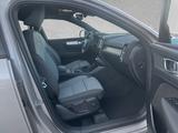 Volvo XC40 B3 Core Automatik LED - silberne Volvo XC40