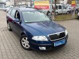 Skoda Octavia 2.0 TDI Elegance*GR.NAVI*XENO*AHK*1.HAND - Skoda Octavia: Elegance TDI