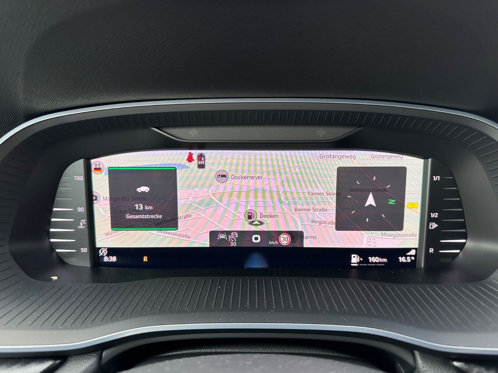 Fahrzeugabbildung SKODA Octavia RS Combi 2.0 TSI Pano/360°/Matrix/ACC