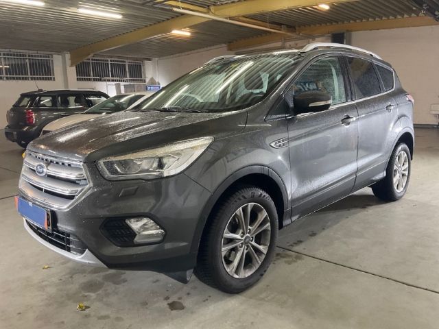 Ford Kuga Titanium 4x2 Navi Allwetter Mehrzonenklima 