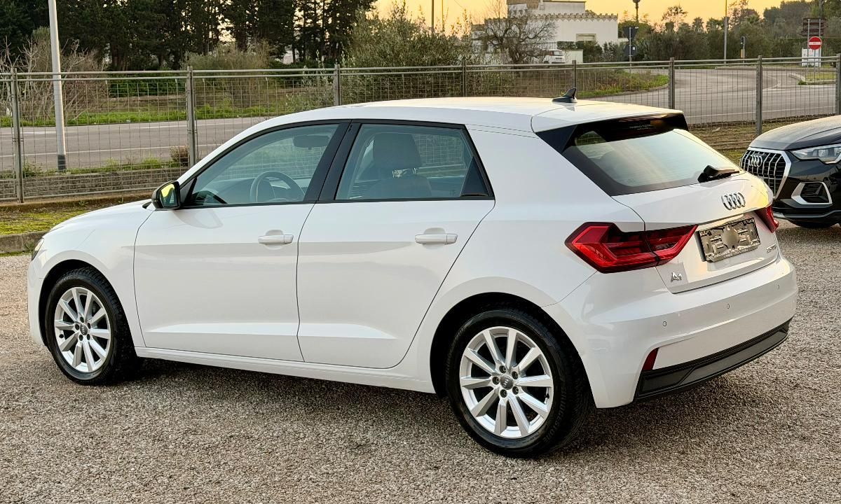 Audi AUDI A1 SPB 25 TFSI Advanced imagem 3