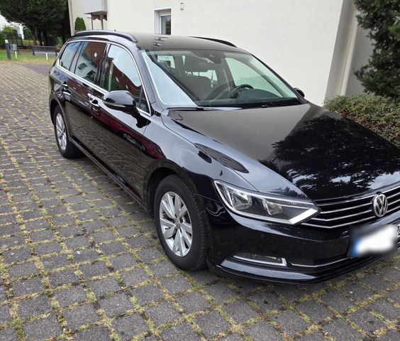 VW Passat Variant