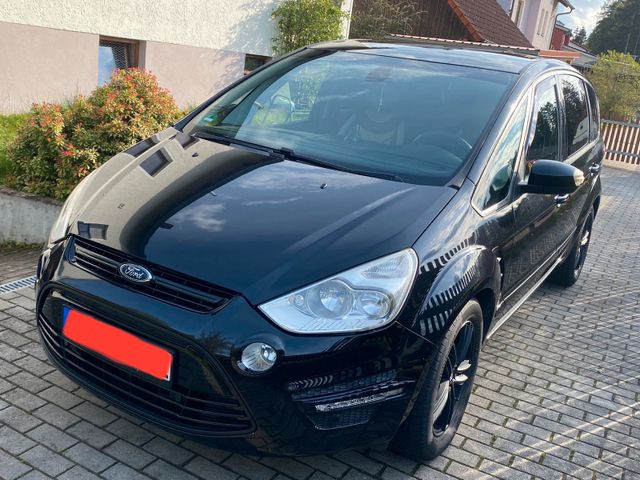 Ford S-Max 2012