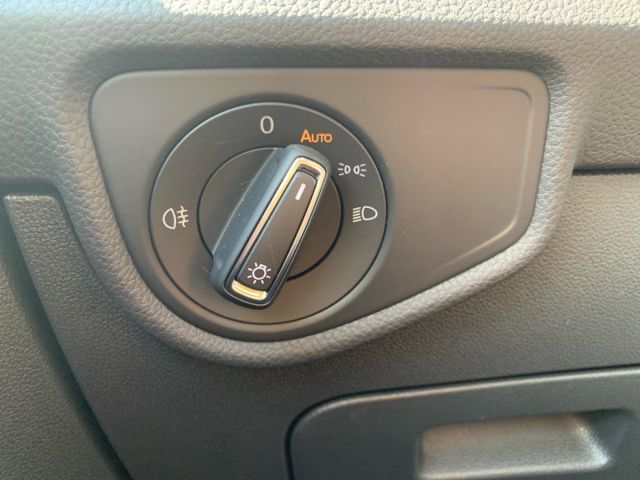 Touran Move 1.5 TSI Navi ACC Apple CarPlay