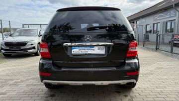Mercedes ML 350 - 6