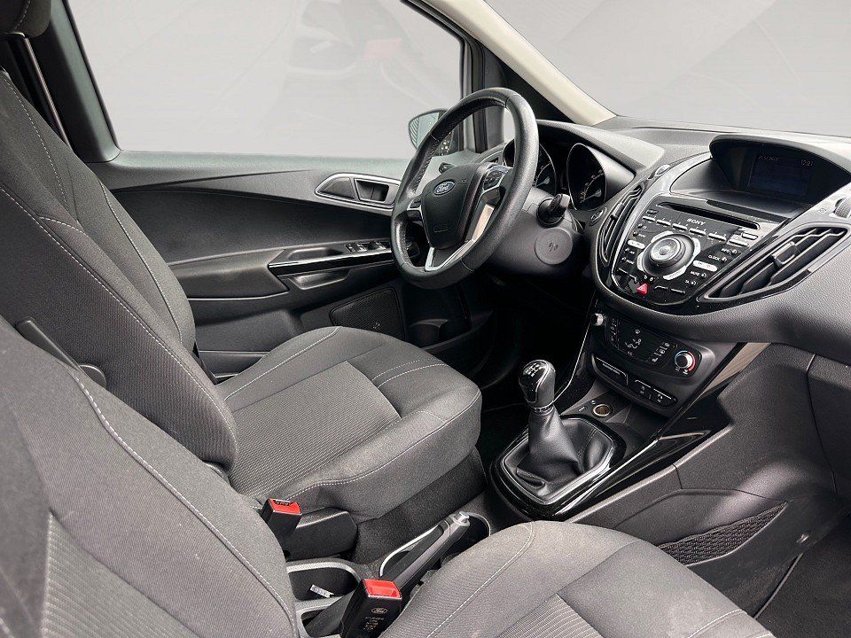 Fahrzeugabbildung Ford B-MAX 1.0i 125PS EcoBoost Titanium