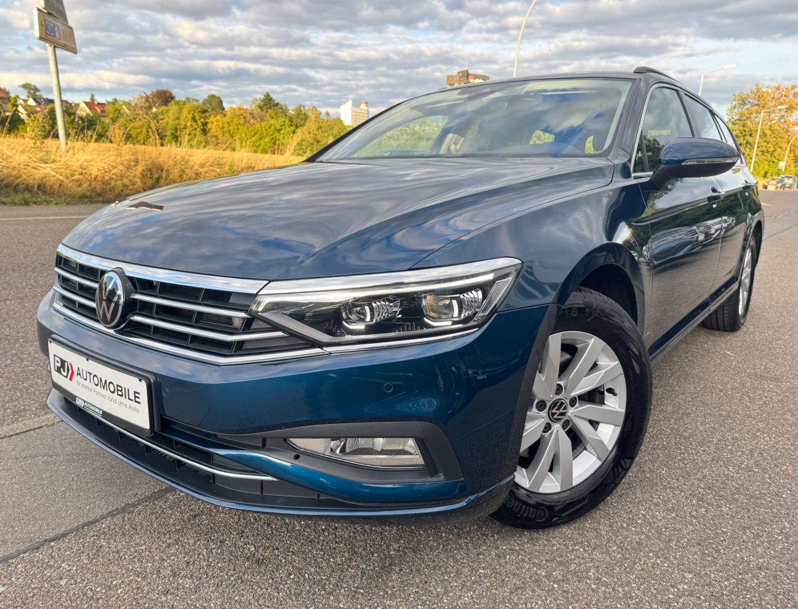 Volkswagen Passat 2.0 TDI Variant Business Navi Matrix ACC