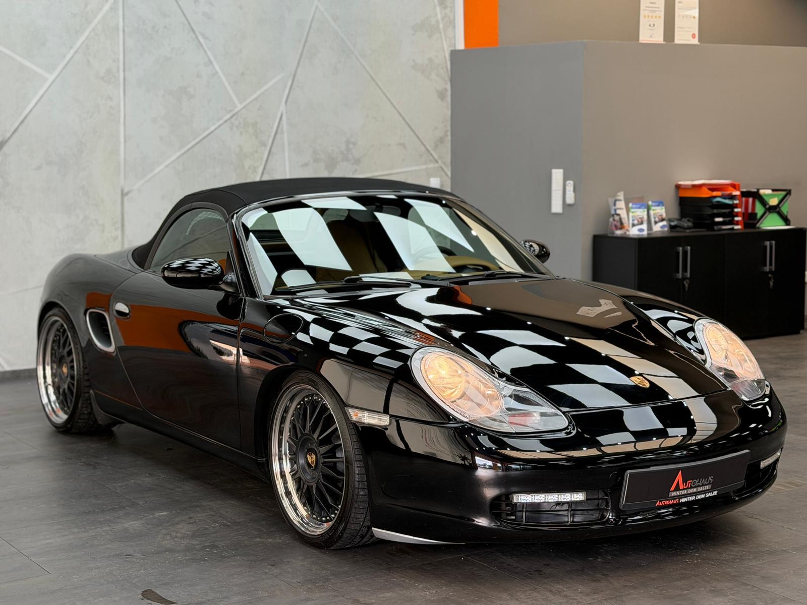 Porsche Boxster 986 2.7 | 220 ch | BVM | Cuir partiel beige | GPS | Régulateur de vitesse | Suspension sport